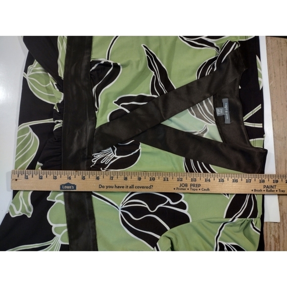 Apt. 9 Petite midi dress with stylized tulip print and waist tie - Picture 9 of 9